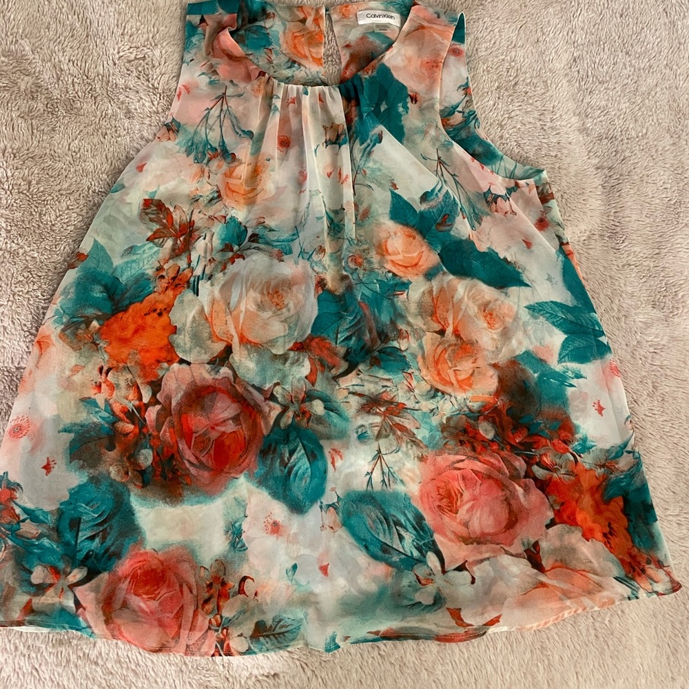 Calvin Kline flower sleeveless blouse